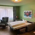 Homesweethome Апартаменты